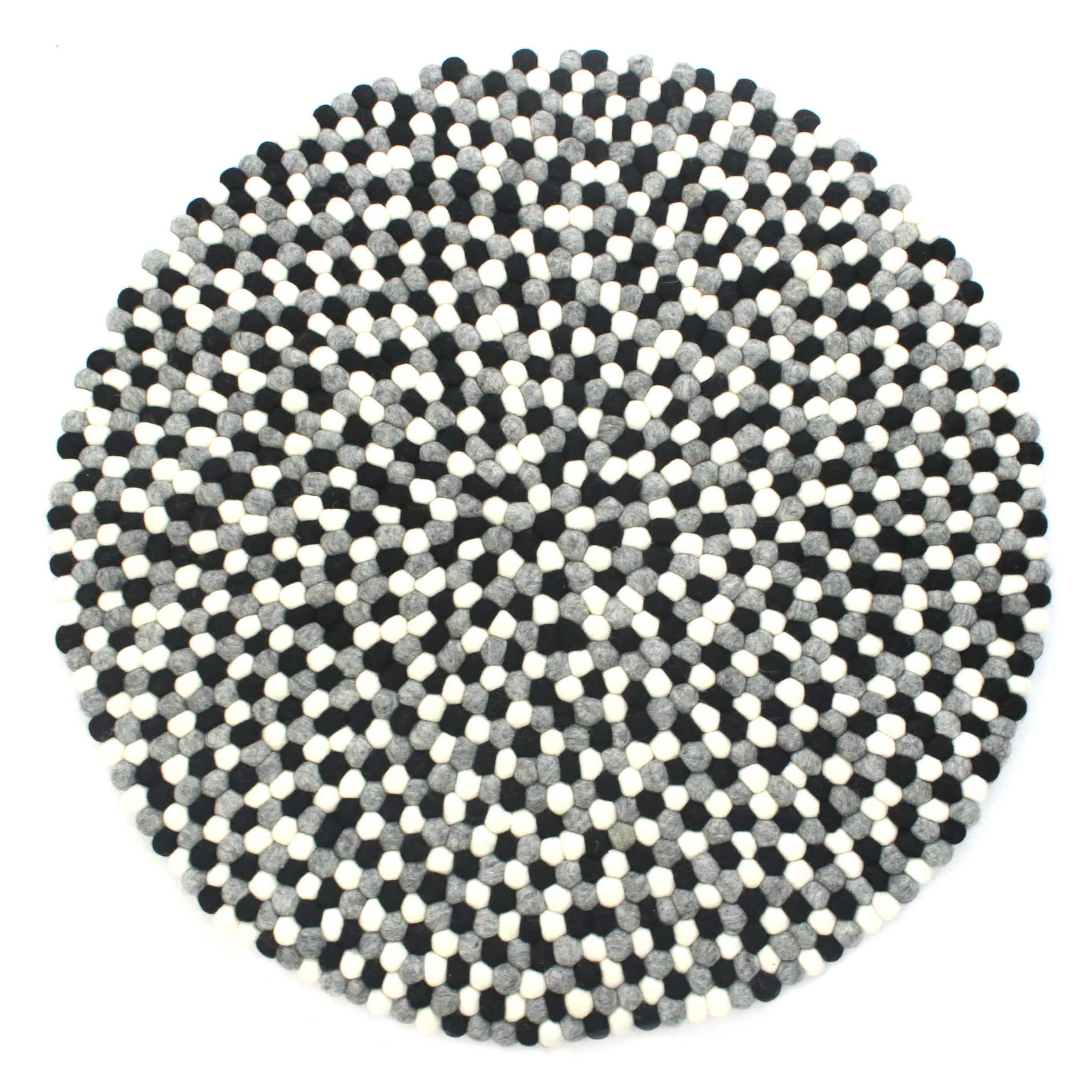 Billede af Kugletæppe håndlavet i 100% ren uld - Sort, Hvid og Grå